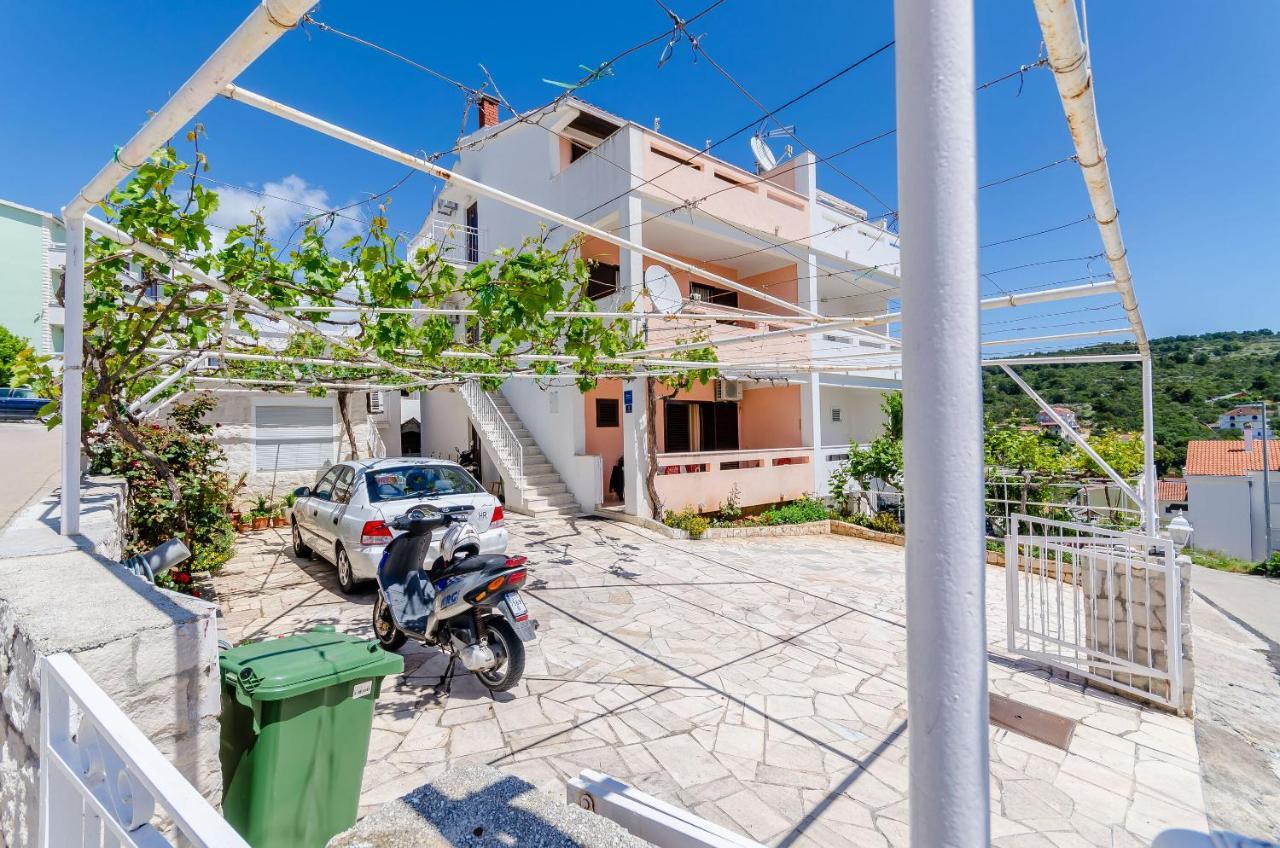 Apartments Kursan Trogir Kültér fotó