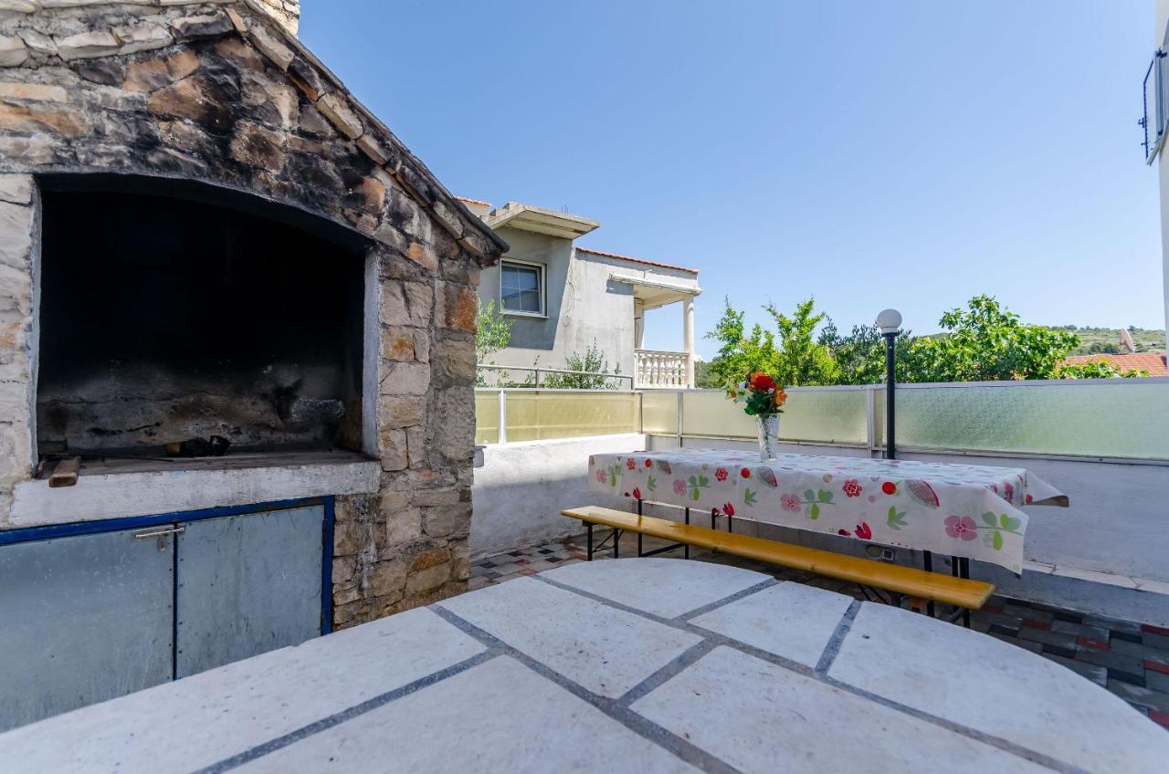 Apartments Kursan Trogir Kültér fotó
