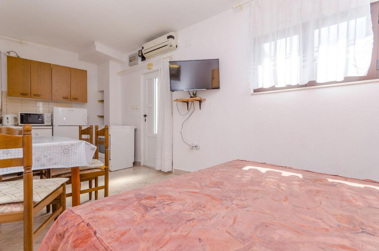 Apartments Kursan Trogir Kültér fotó